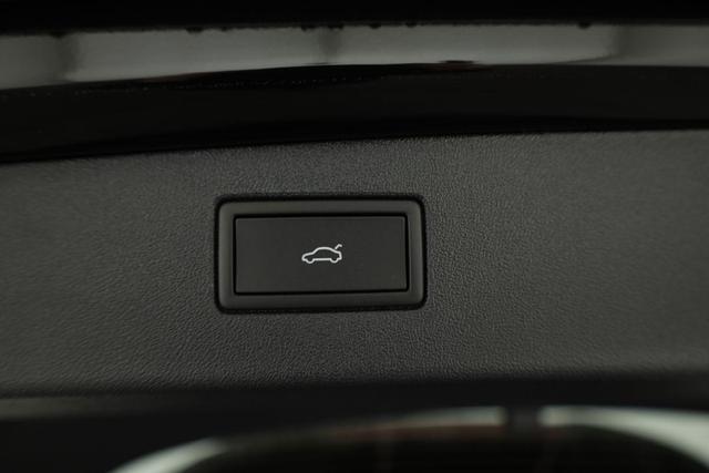 Volkswagen Tiguan 1.5 TSI eHybrid 200 kW R-Line Black, Pano, 20-Zoll, AHK, AreaView 