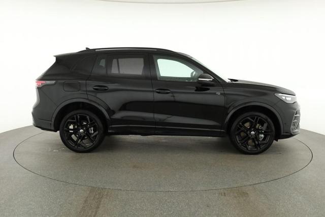 Volkswagen Tiguan 1.5 TSI eHybrid 200 kW R-Line Black, Pano, 20-Zoll, AHK, AreaView 