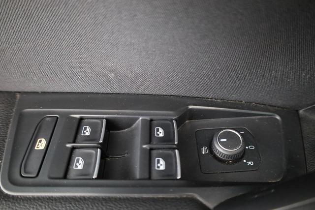 Volkswagen Tiguan Allspace Highline 4Motion 2.0 TDI DSG 4M R-Line, 7-Sitzer, AHK, Standheizung 