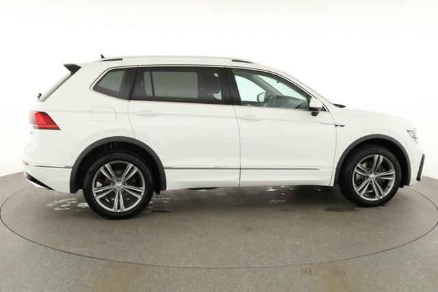 Volkswagen Tiguan Allspace Highline 4Motion 2.0 TDI DSG 4M R-Line, 7-Sitzer, AHK, Standheizung 