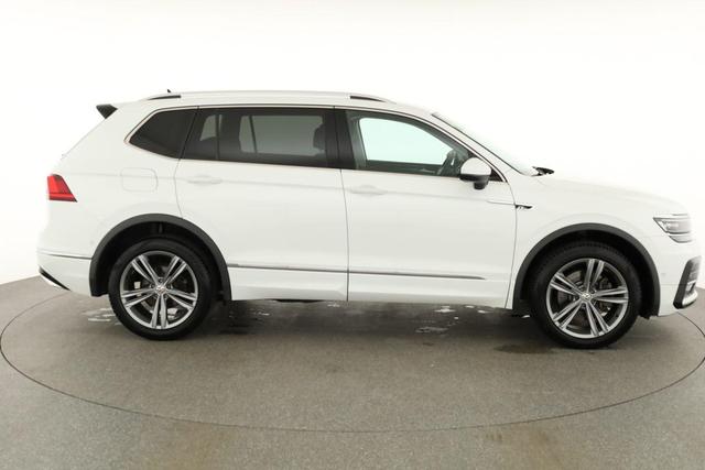 Volkswagen Tiguan Allspace Highline 4Motion 2.0 TDI DSG 4M R-Line, 7-Sitzer, AHK, Standheizung 