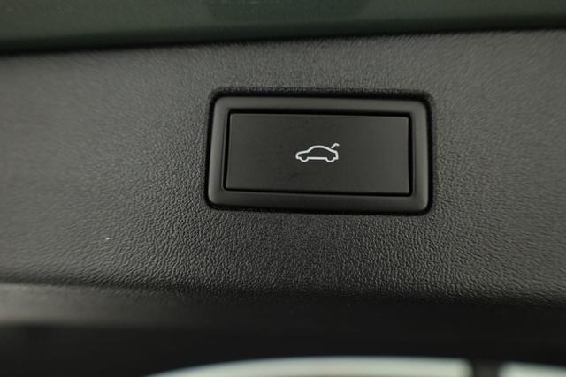 Volkswagen Tiguan 1.5 eTSI 110 kW Life DSG Life, AHK, easyOpen, Kamera, 5-J Garantie 