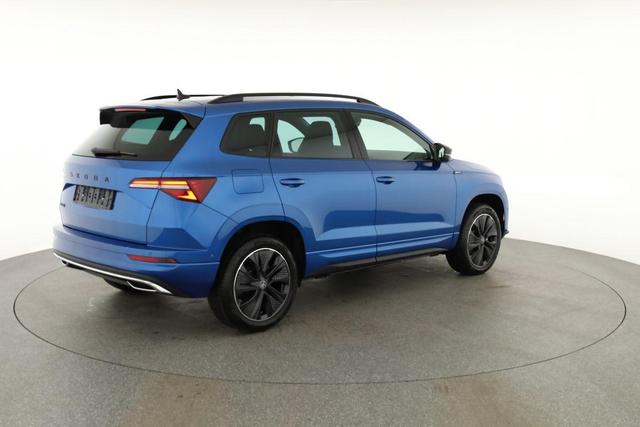 Skoda Karoq Sportline 1.5 TSI DSG Sportline, Pano, AHK, Navi, CANTON, Matrix, AreaView, Side, FS-beheizbar 