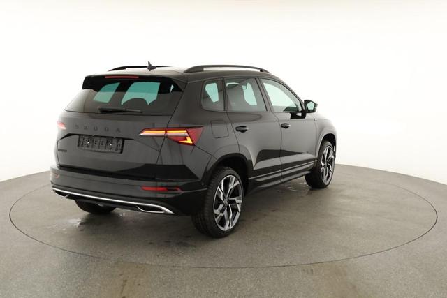 Skoda Karoq Sportline 1.5 TSI DSG Sportline, Pano, AHK, Navi, Matrix, AreaView, Side, FS-beheizbar, Winter, 19-Zoll 