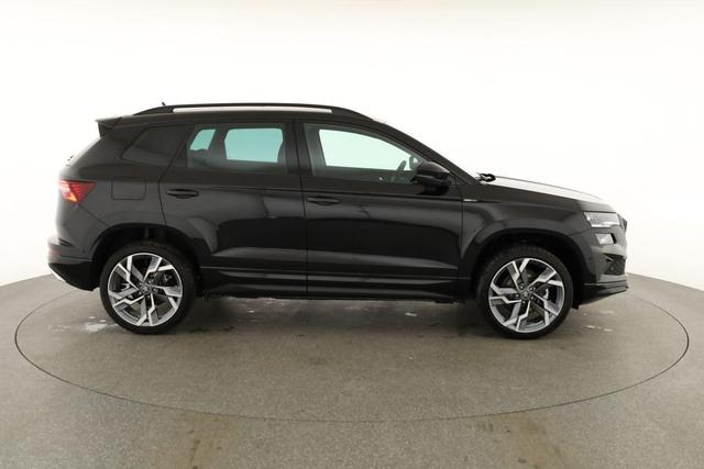Skoda Karoq Sportline 1.5 TSI DSG Sportline, Pano, AHK, Navi, Matrix, AreaView, Side, FS-beheizbar, Winter, 19-Zoll 