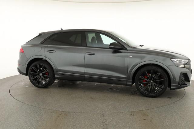 Audi Q8 50 TDI quattro qu S-LINE, Standheizung, HuD, Luft, Pano, B&O, 23-Zoll, AHK, Leder, AreaView, Optik schwarz 