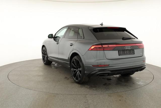 Audi Q8 50 TDI quattro qu S-LINE, Standheizung, HuD, Luft, Pano, B&O, 23-Zoll, AHK, Leder, AreaView, Optik schwarz 
