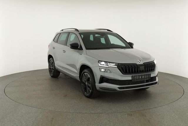 Skoda Karoq Sportline 4x4 2.0 TDI DSG Sportline, Pano, AHK, Navi, Matrix, AreaView, Side, Kamera, el. Klappe, FS-beheizbar, Winter 