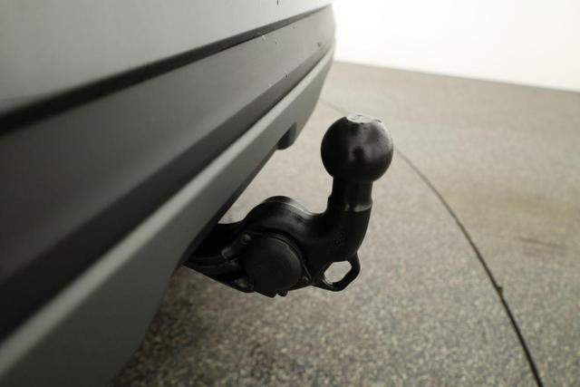 Skoda Kamiq Selection 1.0 TSI Selection, AHK, LED, Kamera, Ladeboden, Winter 