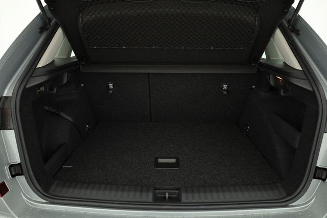 Skoda Kamiq Selection 1.0 TSI Selection, AHK, LED, Kamera, Ladeboden, Winter 