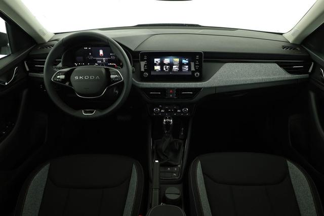 Skoda Kamiq Selection 1.5 TSI DSG Selection, LED, Kamera, Ladeboden, Winter 