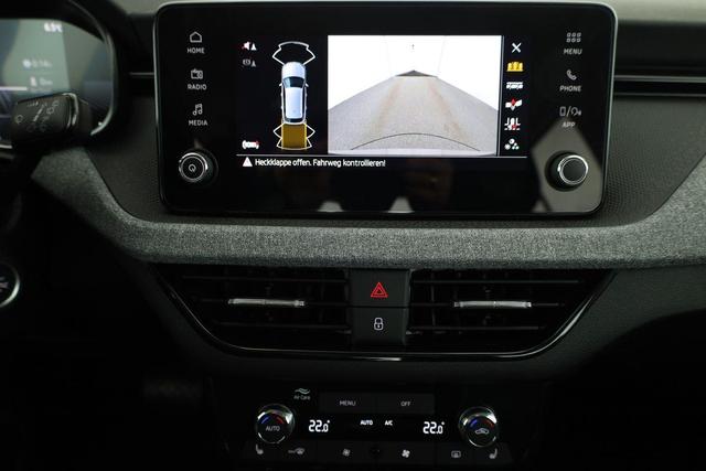 Skoda Kamiq Selection 1.5 TSI DSG Selection, LED, Kamera, Ladeboden, Winter 