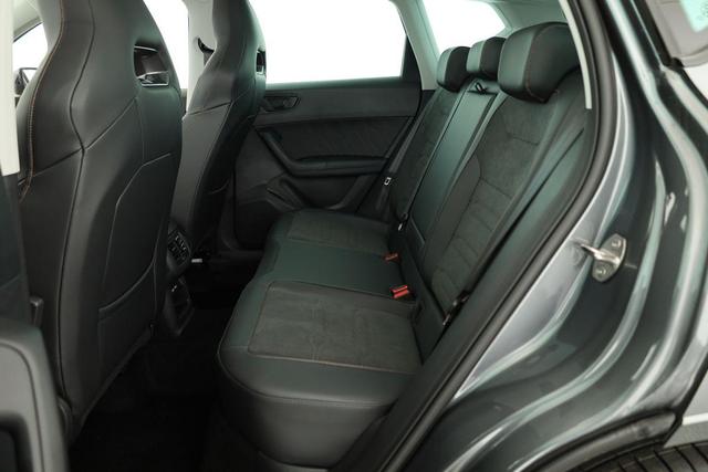 Cupra Ateca Basis 4Drive 2.0 TSI DSG 4Drive, Pano, AHK, Navi, Kamera, Side, Winter, el. Klappe, 19-Zoll, 5 J.-Garantie 