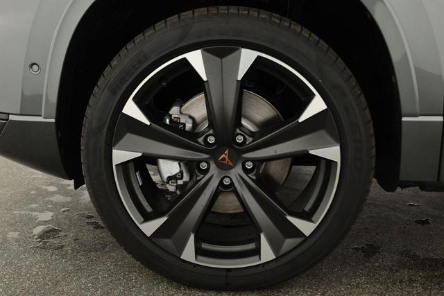 Cupra Ateca Basis 4Drive 2.0 TSI DSG 4Drive, Pano, AHK, Navi, Kamera, Side, Winter, el. Klappe, 19-Zoll, 5 J.-Garantie 