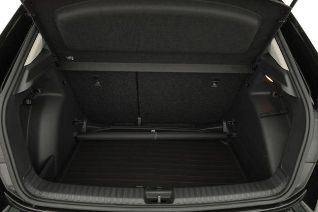 Skoda Fabia Selection 1.0 MPI Selection, Park, Winterpaket, SmartLink, 5 J.-Garantie, sofort 