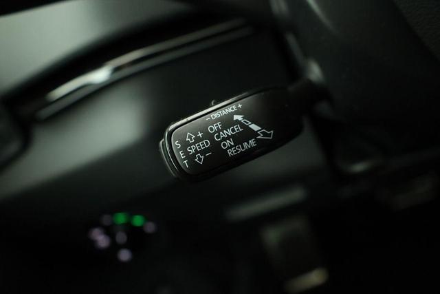 Skoda Karoq Sportline 2.0 TDI DSG Sportline, AHK, Navi, CANTON, Matrix, AreaView, Side, Kamera, el. Klappe, FS-beheizbar 