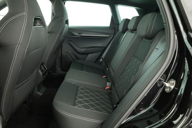 Skoda Karoq Sportline 4x4 2.0 TDI DSG Sportline, Pano, AHK, Navi, Matrix, AreaView, Side, Kamera, el. Klappe, FS-beheizbar, Winter 