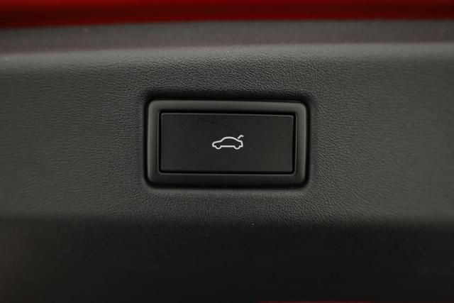 Volkswagen ID.7 Kombi Pro S 210 kW Tourer Black Style, AHK, IQ.Light, HuD, AreaView, 20-Zoll, Side, Winter 