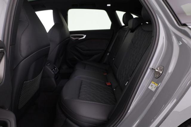 Audi S5 Kombi TFSI quattro 270 kW Avant quattro, Individual, HuD, Pano, B&O, Leder, 20-Zoll, TechPro, sofort 