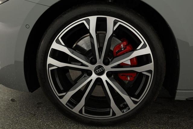 Audi S5 Kombi TFSI quattro 270 kW Avant quattro, Individual, HuD, Pano, B&O, Leder, 20-Zoll, TechPro, sofort 