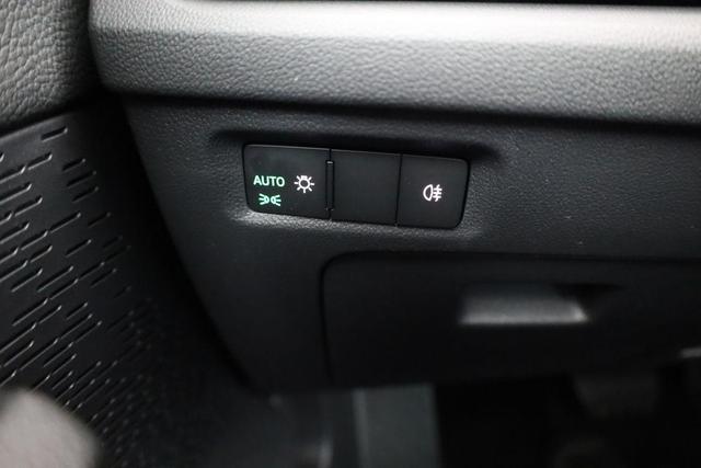 Skoda Octavia Combi 1.5 TSI mHEV 110 kW Selection eTSI DSG Selection, FS-beheizbar, LED, Kamera, Side, Winter, sofort 