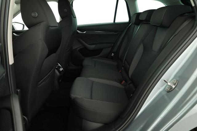 Skoda Octavia Combi 1.5 TSI mHEV 110 kW Selection eTSI DSG Selection, FS-beheizbar, LED, Kamera, Side, Winter, sofort 