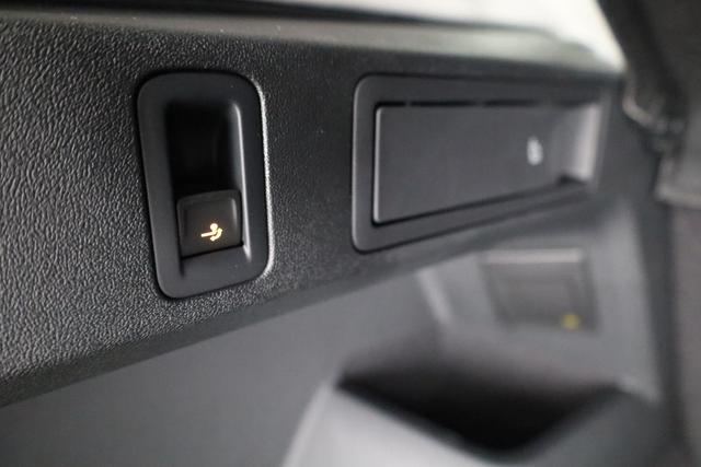 Volkswagen Tiguan 1.5 eTSI 110 kW Life DSG Life, AHK, Navi, Side, el. Klappe, LED-Plus, 5-J Garantie 