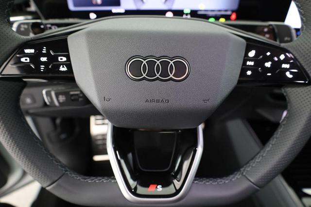 Audi Q3 TFSI quattro 150 kW S-LINE, Pano, AHK, Navi, AreaView, Side, Sound, Winter, 20-Zoll 