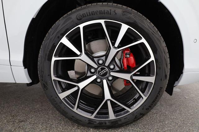 Audi Q3 TFSI quattro 150 kW S-LINE, Pano, AHK, Navi, AreaView, Side, Sound, Winter, 20-Zoll 