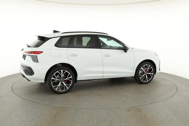 Audi Q3 TFSI quattro 150 kW S-LINE, Pano, AHK, Navi, AreaView, Side, Sound, Winter, 20-Zoll 