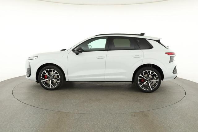 Audi Q3 TFSI quattro 150 kW S-LINE, Pano, AHK, Navi, AreaView, Side, Sound, Winter, 20-Zoll 