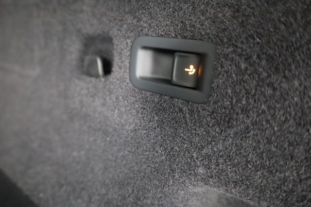 Skoda Kodiaq 2.0 TDI 142 kW 4x4 Sportline DSG Sportline, 7-Sitzer, AHK, FS-beheizbar, Matrix, el. Klappe, 20-Zoll 