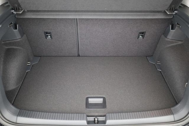 Volkswagen T-Cross 1.0 TSI 85 kW Life DSG Life, IQ.Light, AHK, ACC, Kamera, 17-Zoll, Winterpaket 