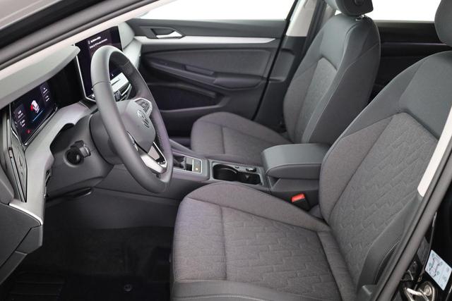 Volkswagen Golf Variant 1.5 TSI 110 kW Life VIII Life, AHK, easyOpen, Kamera, Winter, 3-J Garantie 