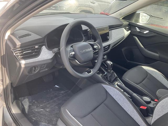 Skoda Kamiq - Selection 1.5 TSI DSG Selection, AHK, LED, Kamera, Ladeboden, Winter