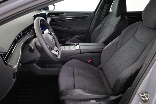 Volkswagen ID.7 Kombi Pro S 210 kW Tourer Black Style, AHK, IQ.Light, HuD, AreaView, 20-Zoll, Side, Winter 