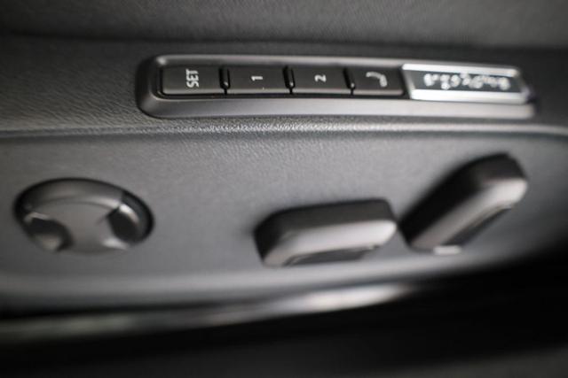 Volkswagen ID.7 Kombi Pro S 210 kW Tourer Black Style, AHK, IQ.Light, HuD, AreaView, 20-Zoll, Side, Winter 