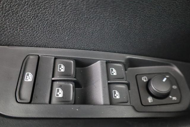 Skoda Karoq Sportline 1.5 TSI DSG Sportline, AHK, Navi, Matrix, Kamera, el. Klappe, 5-J. Garantie 