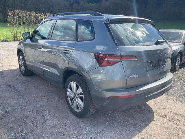 Skoda Karoq Drive 4x4 2.0 TDI DSG Drive, AHK, Matrix, Pano, Winter, el. Klappe 