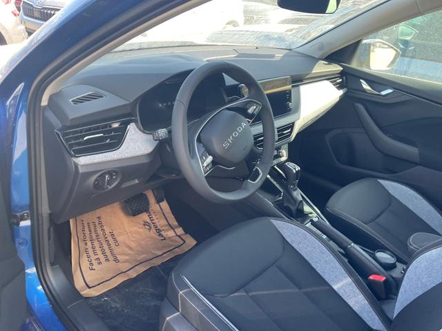 Skoda Kamiq - Selection 1.0 TSI DSG Selection, Matrix, Kamera, Ladeboden, Winter, 16-Zoll