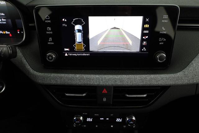 Skoda Kamiq Selection 1.5 TSI DSG Selection, AHK, LED, Kamera, Ladeboden, Winter 