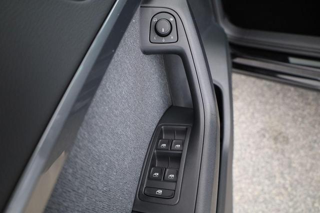 Seat Ateca Style 1.5 TSI DSG Style, AHK, Navi, Kamera, el. Klappe 