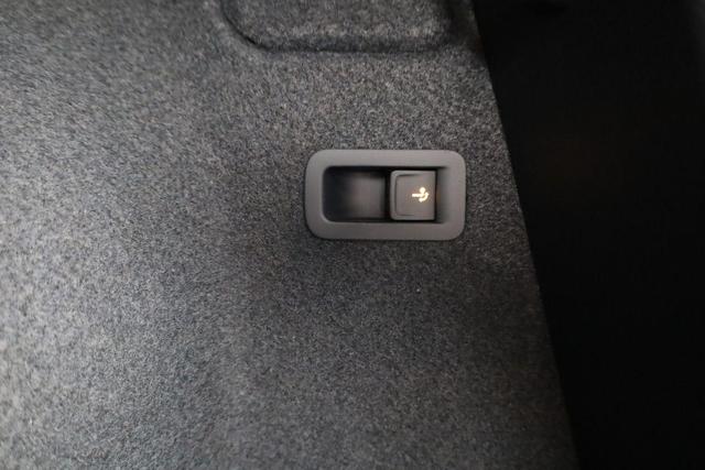 Seat Ateca Style 1.5 TSI DSG Style, AHK, Navi, Kamera, el. Klappe 