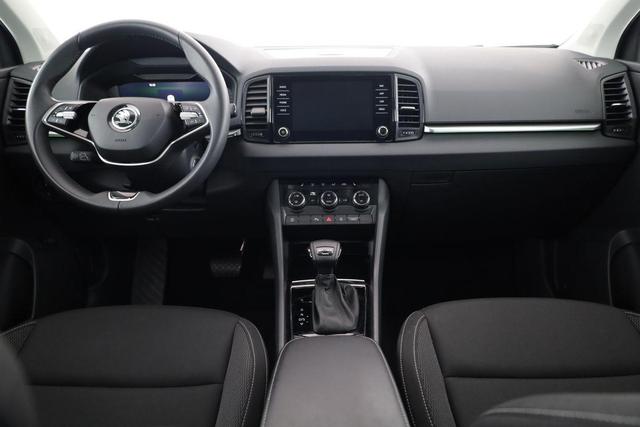 Skoda Karoq Drive 4x4 2.0 TDI DSG Drive, AHK, Matrix, Pano, Winter, el. Klappe 