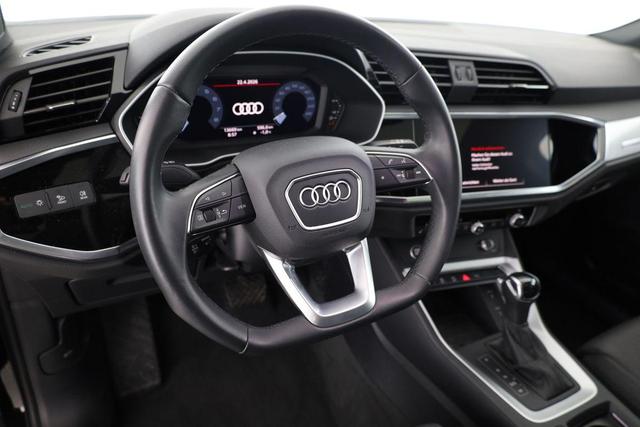 Audi Q3 Sportback 40 TFSI quattro S line S-LINE, Matrix, Pano, AHK, el. Klappe, 18-Zoll 