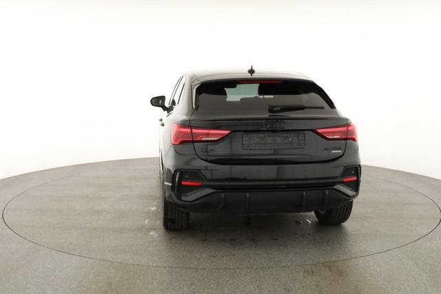 Audi Q3 Sportback 40 TFSI quattro S line S-LINE, Matrix, Pano, AHK, el. Klappe, 18-Zoll 