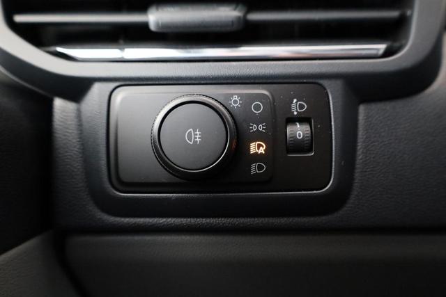 Ford Transit Custom 320 L1 FWD Limited Kombi 2.0 Limited, 9-Sitzer, Navi, FS-beheizbar, Side, Kamera, 4 J.-Garantie 