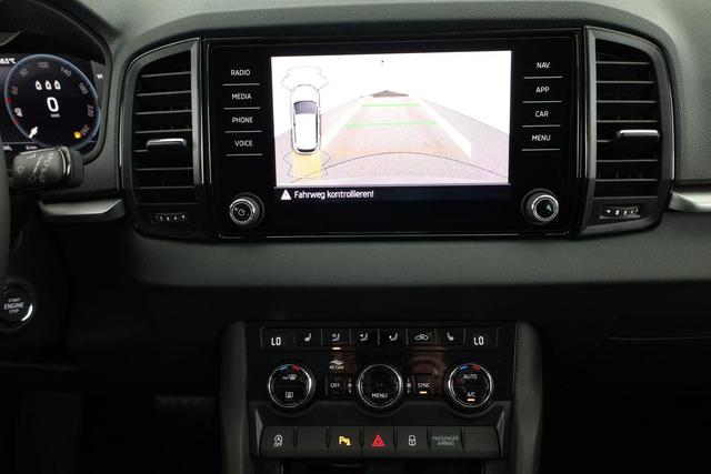 Skoda Karoq Selection 4x4 2.0 TDI DSG Selection, AHK, Navi, LED, Kamera, Winter, el. Klappe, 4 J.-Garantie 