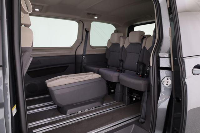 Volkswagen T7 Multivan eHybrid 4M Business, AHK, IQ.Light, easyOpen, Navi, 5-J Garantie 