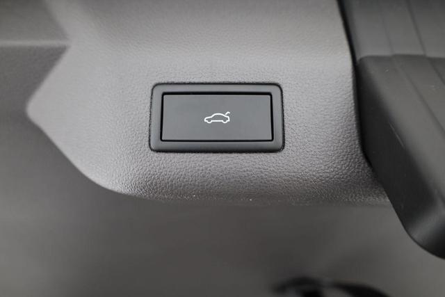 Volkswagen T7 Multivan eHybrid 4M Business L&Uuml;, 7-Sitzer, AHK, IQ.Light, easyOpen, Navi, 5-J Garantie 